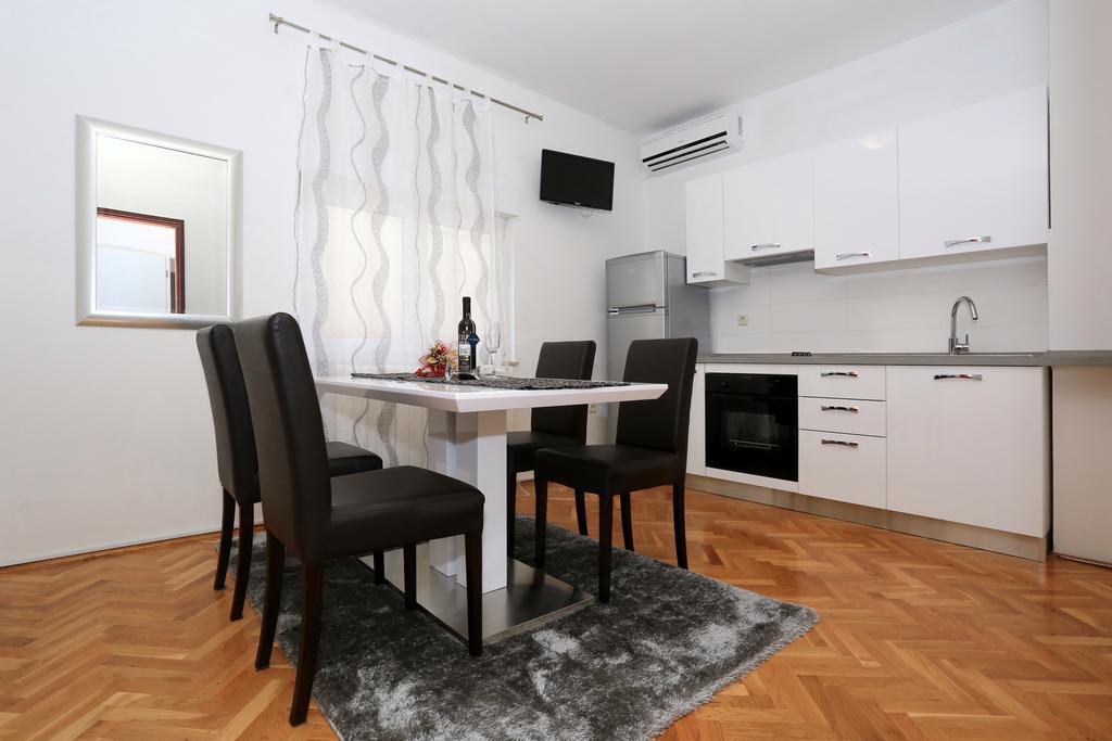Apartments Maruna Self Check-In Zára Kültér fotó